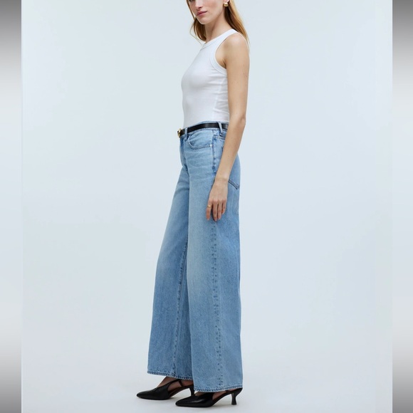 Madewell superwide-leg jeans in Ahern wash - Picture 3 of 6